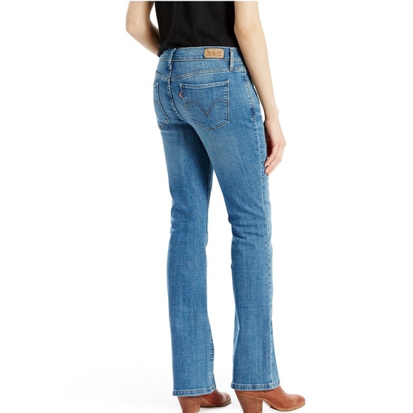 Levi’s 515 Bootcut Jeans - Picture 3 of 9